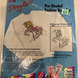 Dizzle Pre-Shaded Fashion Iron On Transfer CAROUSEL HORSE Vintage New